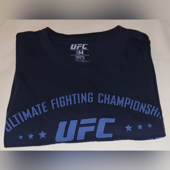UFC. Rochester, NY. Tshirt - Picture 8 of 8